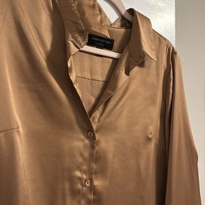 Banana Republic satin Gold Blouse